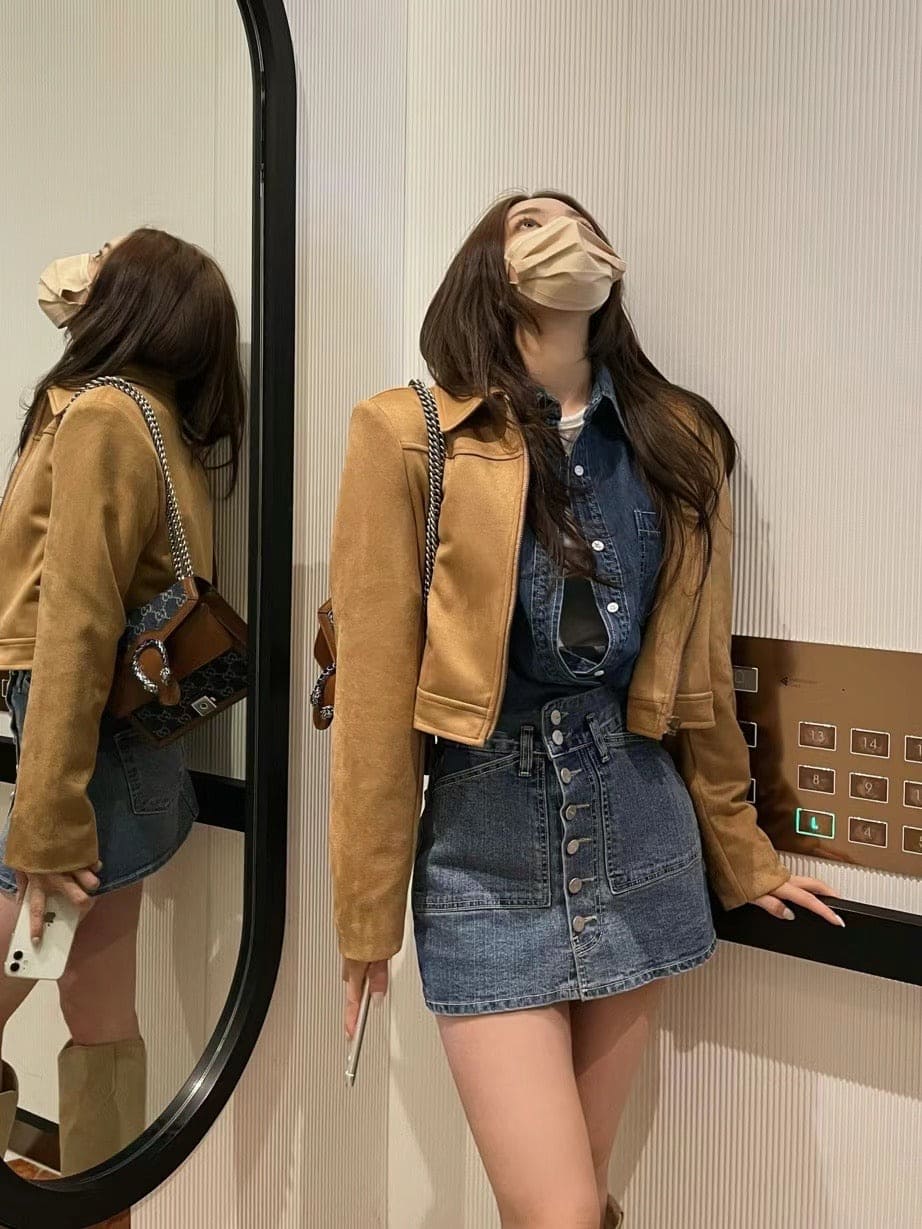 High-quality slim-fit short jacket