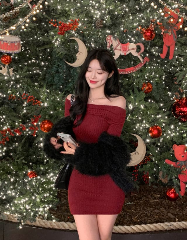 [Year-End Look Pick🥂] Off-Shoulder Dress