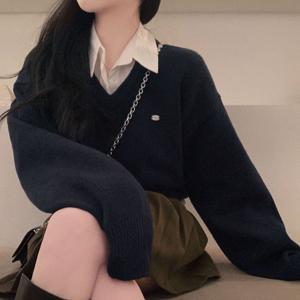 【🌷New Spring Arrivals】Label V-Neck Knit 