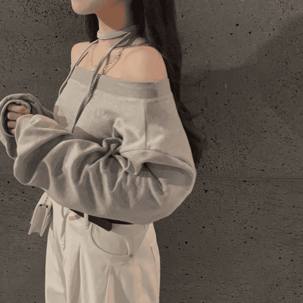 [Stylish Casual] Off-Shoulder Sweatshirt Scarf Set 