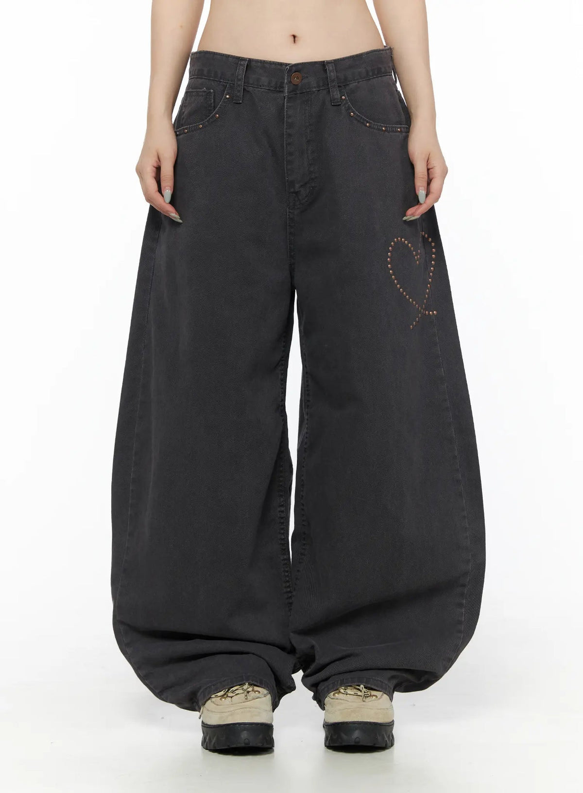 Heart Stud Wide Jeans