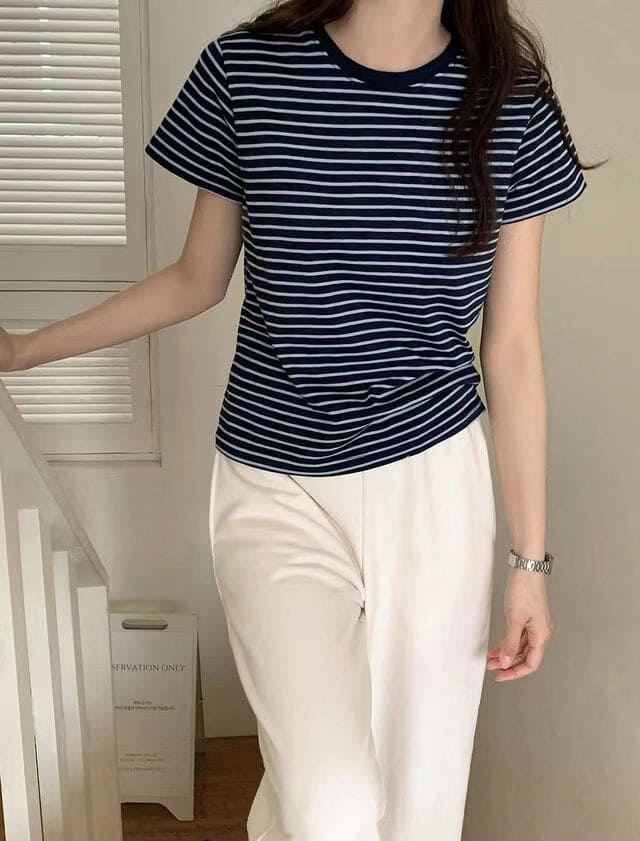 [Comfortable and Relaxed] Daily Stripe Tee