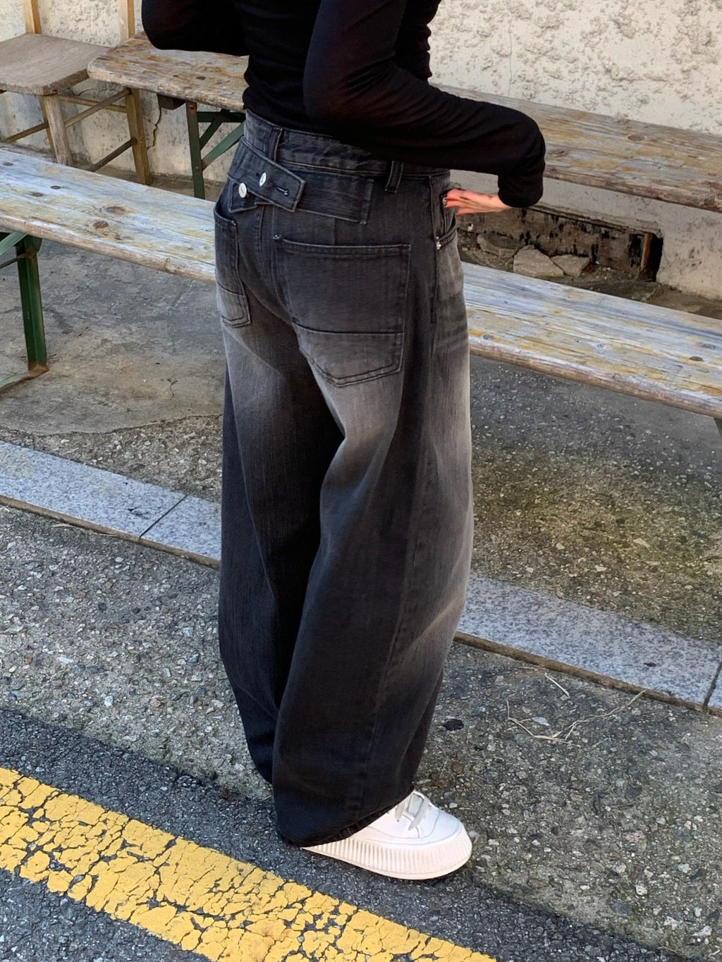 【🖤y2k vibe】Back Wide Jeans
