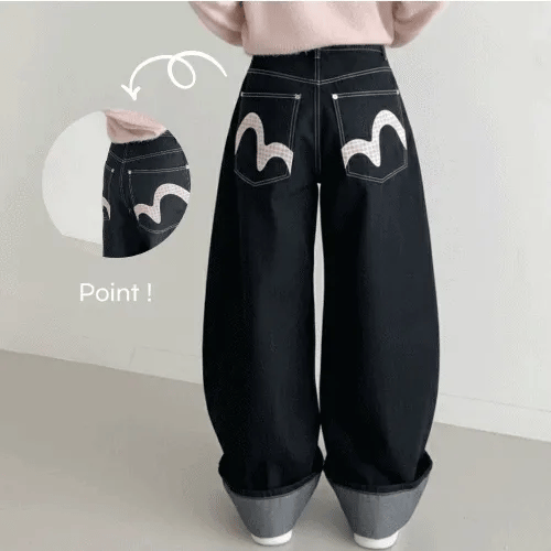 【彎刀神褲】Embroidered Roll-Up Raw Denim