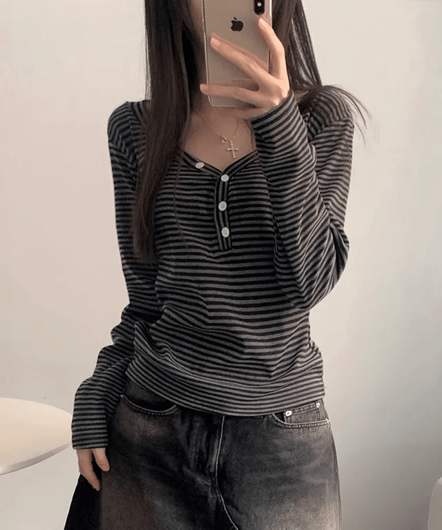 【🗝️Daily Item】Button Stripe Tee 