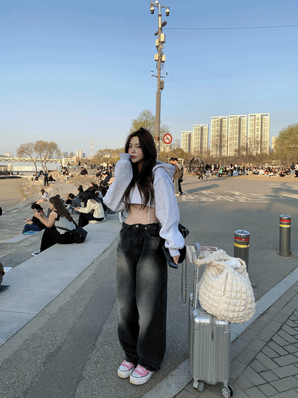 【OOTJ】Hip Pocket Wide Jeans 