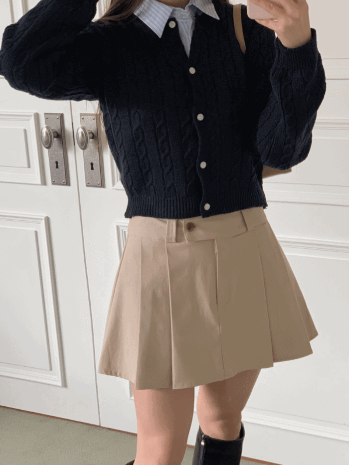 Y2K High-Waisted Single-Button Mini Skirt