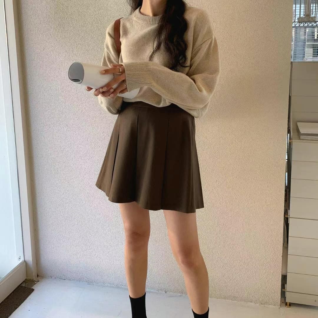 Thick pleated skirt for autumn and winter