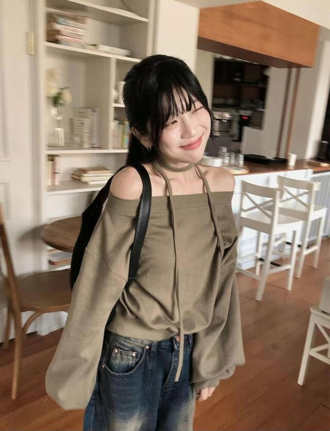 [Stylish Casual] Off-Shoulder Sweatshirt Scarf Set 