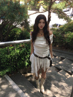 【Sweet and slightly sexy】Lace Shirring Blouse
