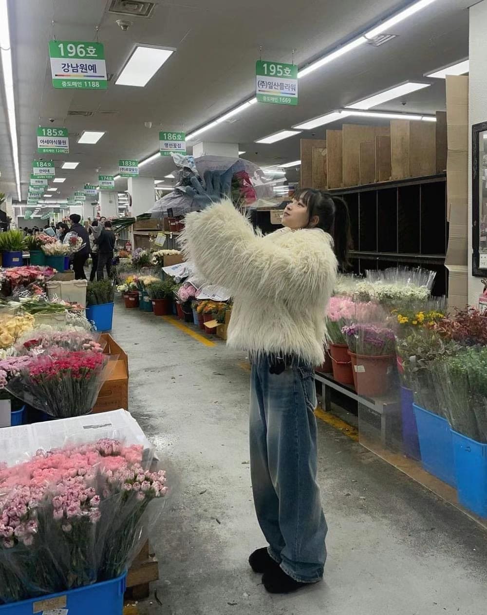 【KARINA same style】Boyfriend Wide Jeans 