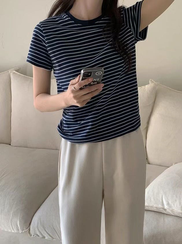 [Comfortable and Relaxed] Daily Stripe Tee