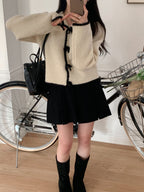 Thick pleated skirt for autumn and winter