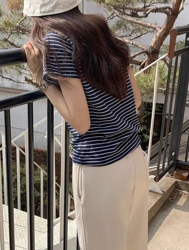 [Comfortable and Relaxed] Daily Stripe Tee