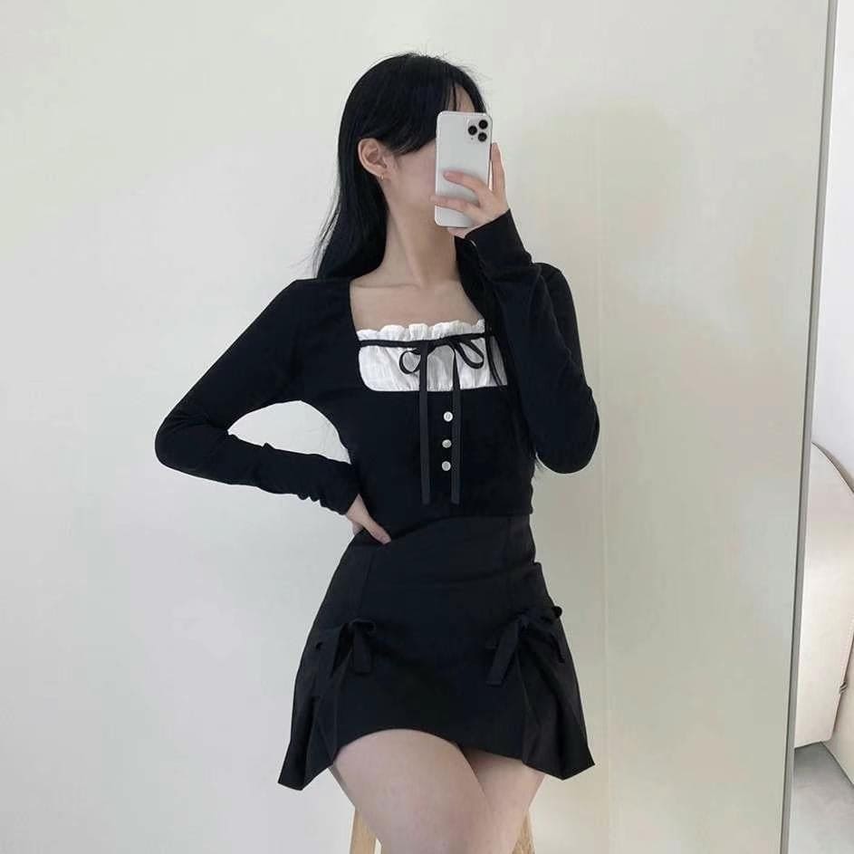 【🖤Trending Y2K】Ribbon Slit Top