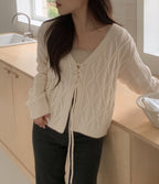 Palette Eyelet Ribbon Cardigan