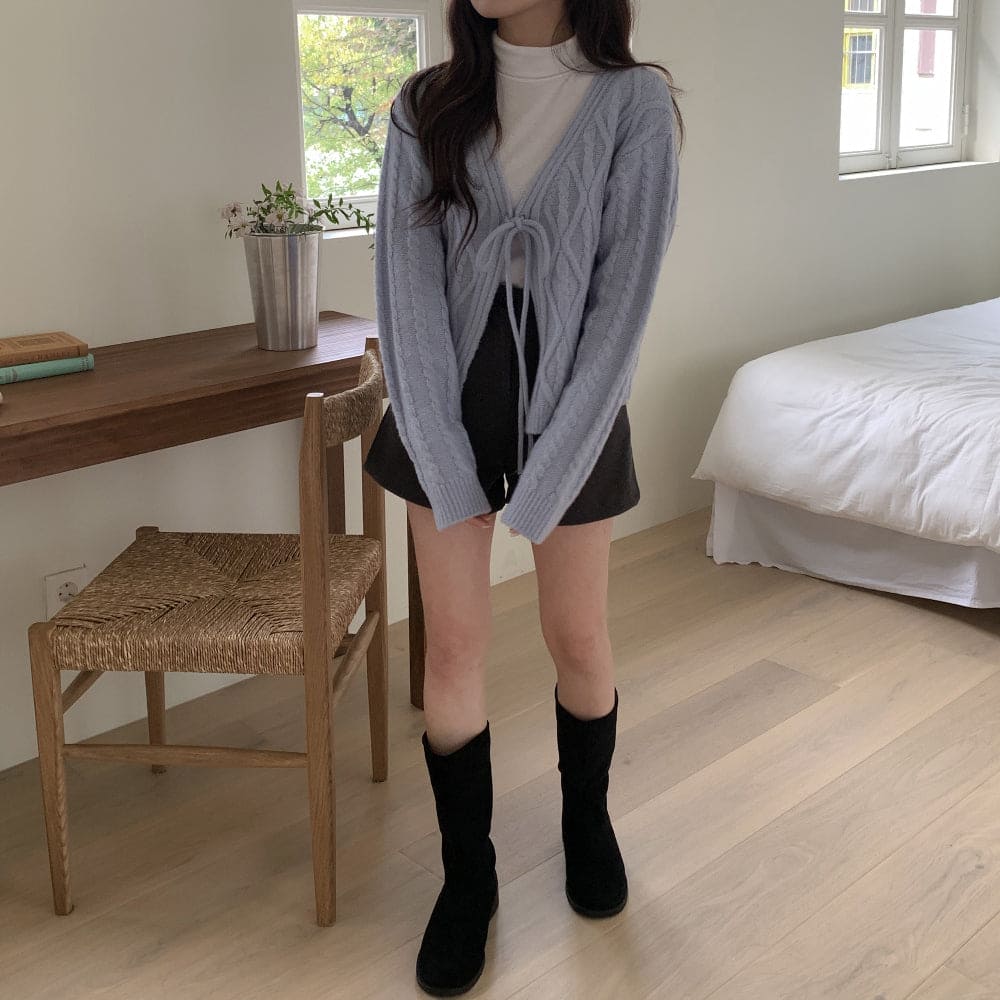 Palette Eyelet Ribbon Cardigan