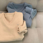 【🌷New Spring Arrivals】Label V-Neck Knit 