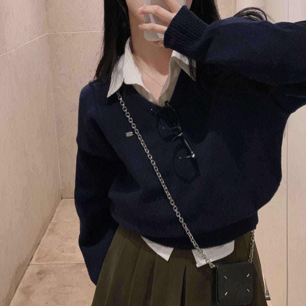 【🌷New Spring Arrivals】Label V-Neck Knit 