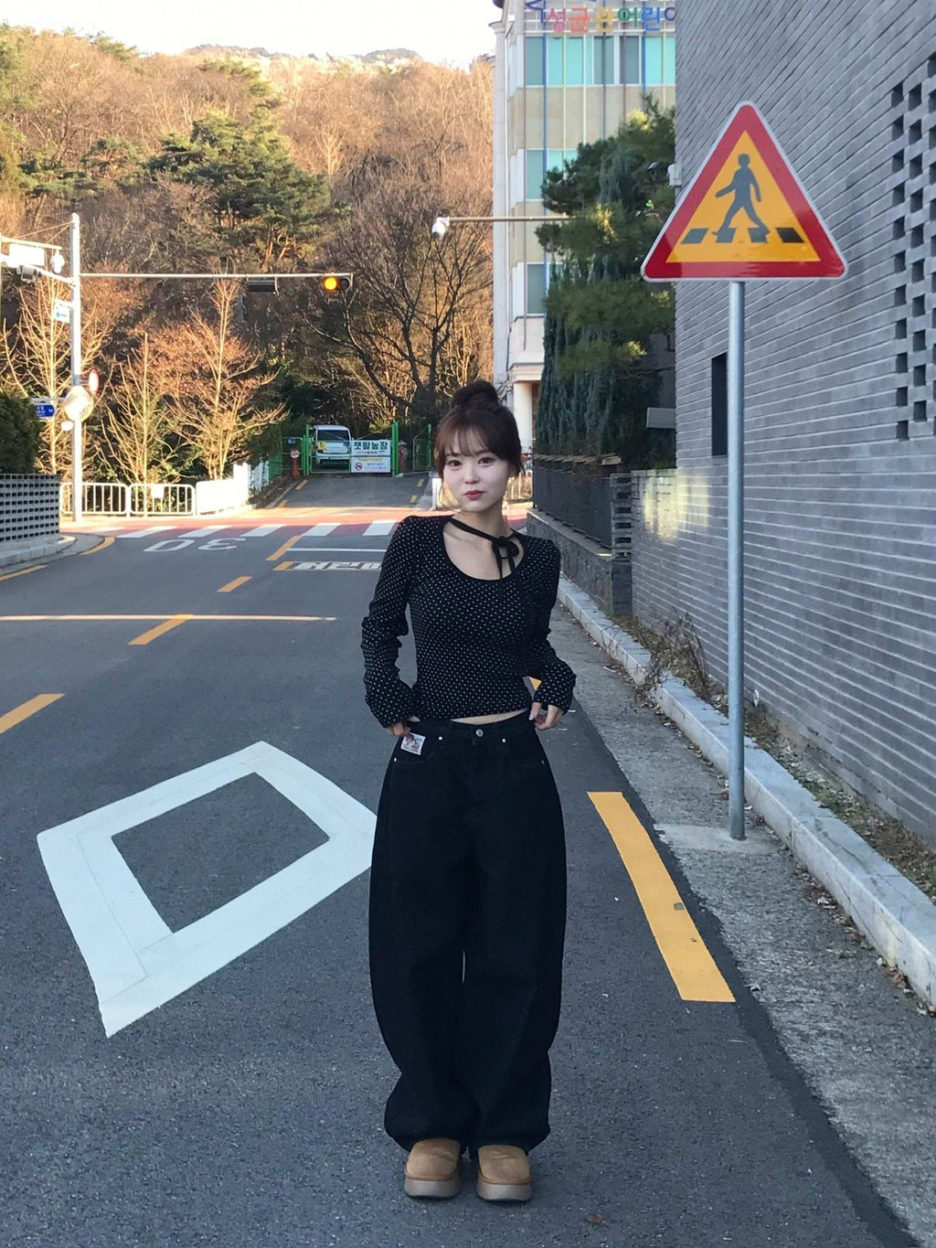 【🖤Sweet and Cool Touch】Dot Choker Top 