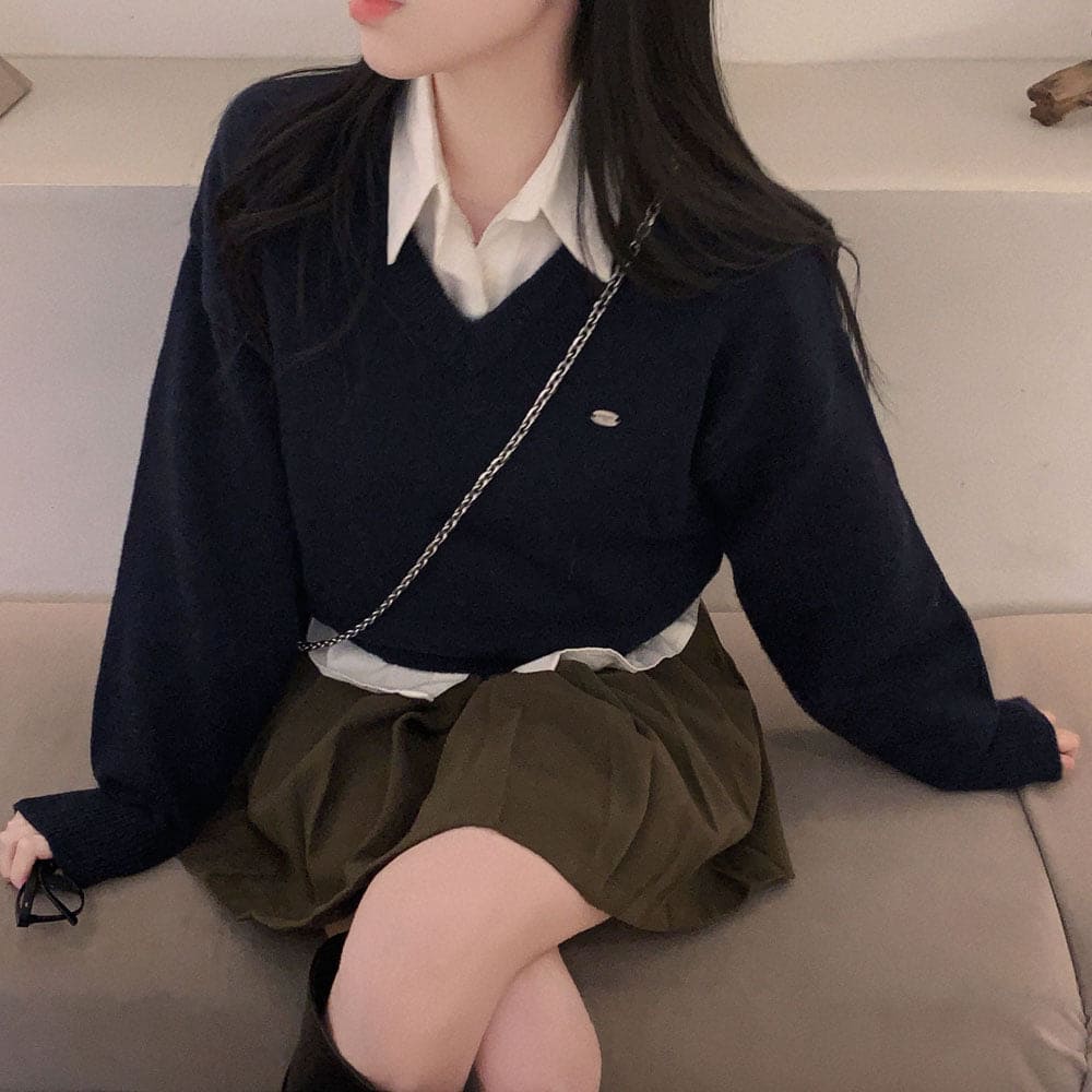 【🌷New Spring Arrivals】Label V-Neck Knit 