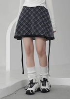 [Sweet and Salty] Chiffon Checked Mini Skirt 