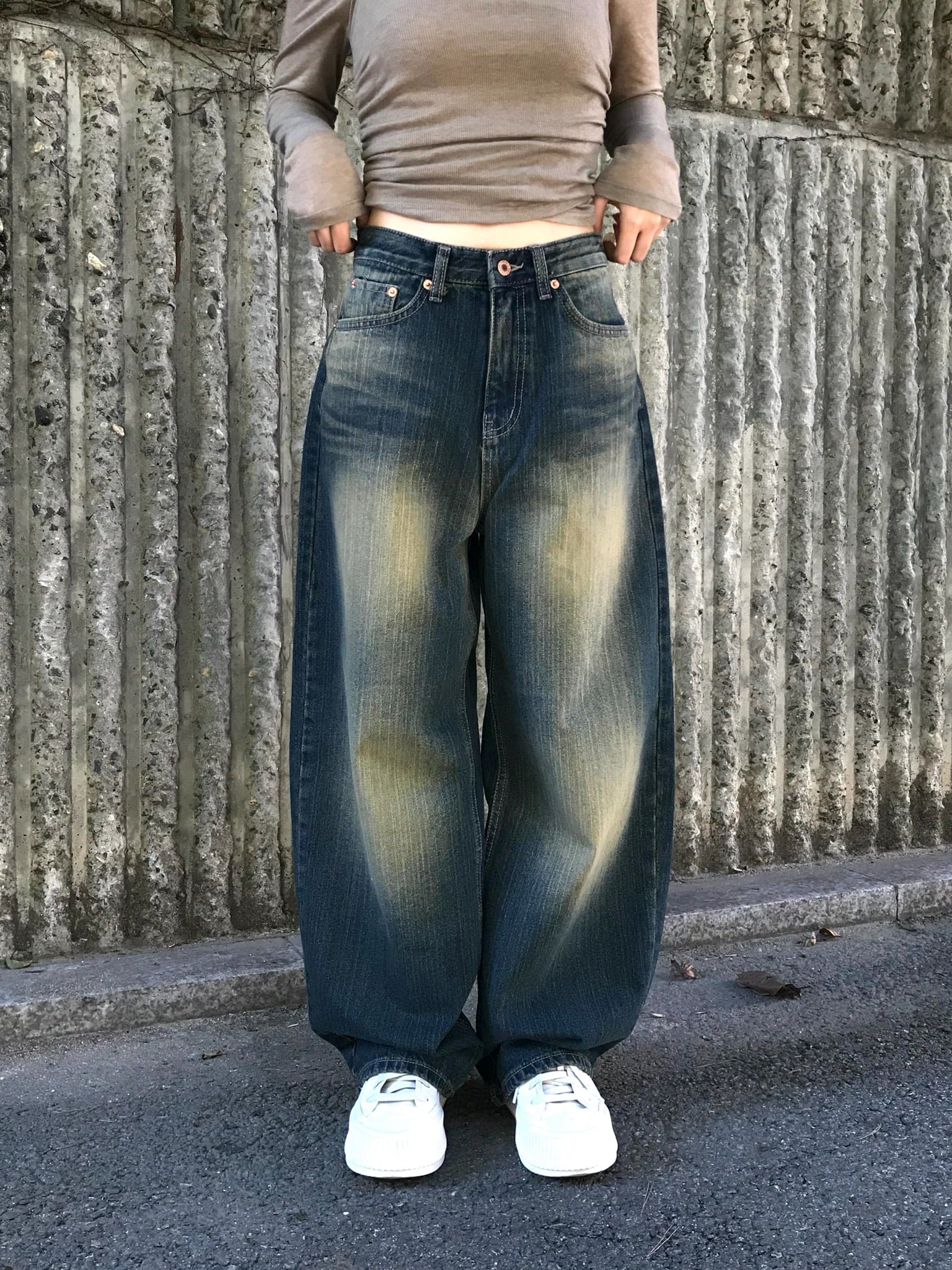 【🖤y2k vibe】Back Wide Jeans