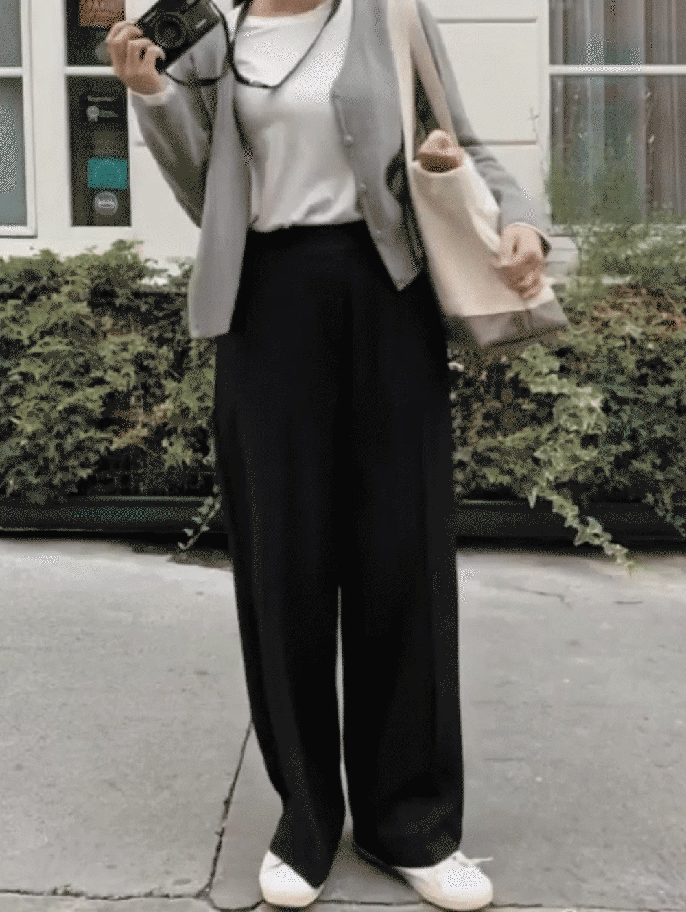 Korean website makes its own Soft Clean casual pants