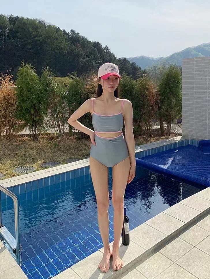 【Sun and Beach】Sporty Chic Monokini