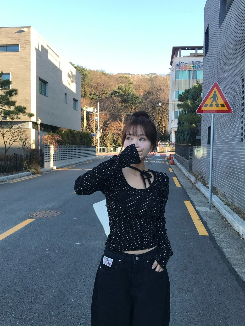 【🖤Sweet and Cool Touch】Dot Choker Top 