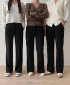 Korean website makes its own Soft Clean flared pants