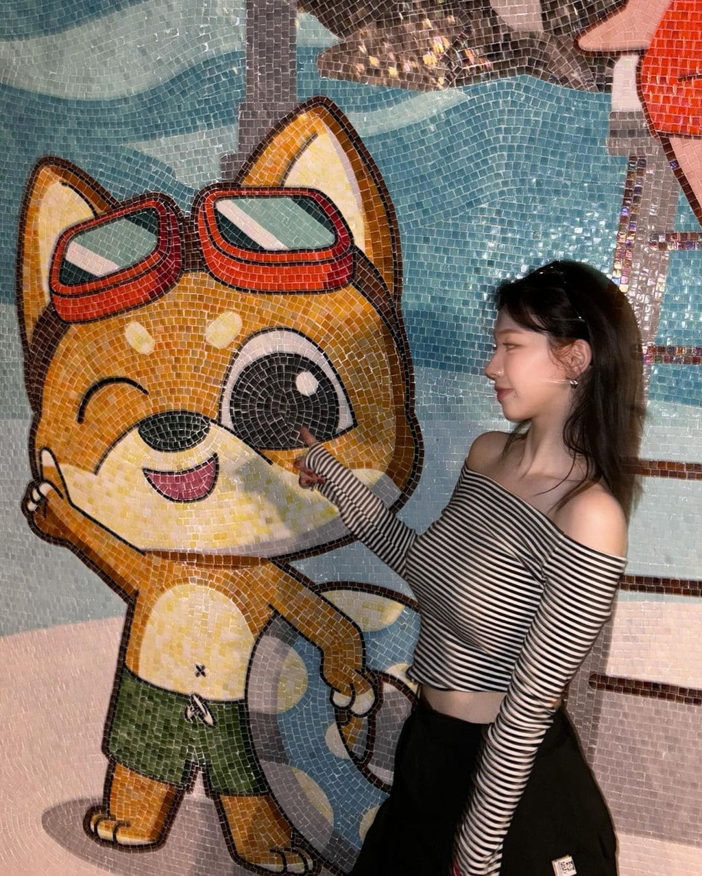 【🖤Innocent and Sexy】Stripe Off Shoulder Top｜KARINA's Style 