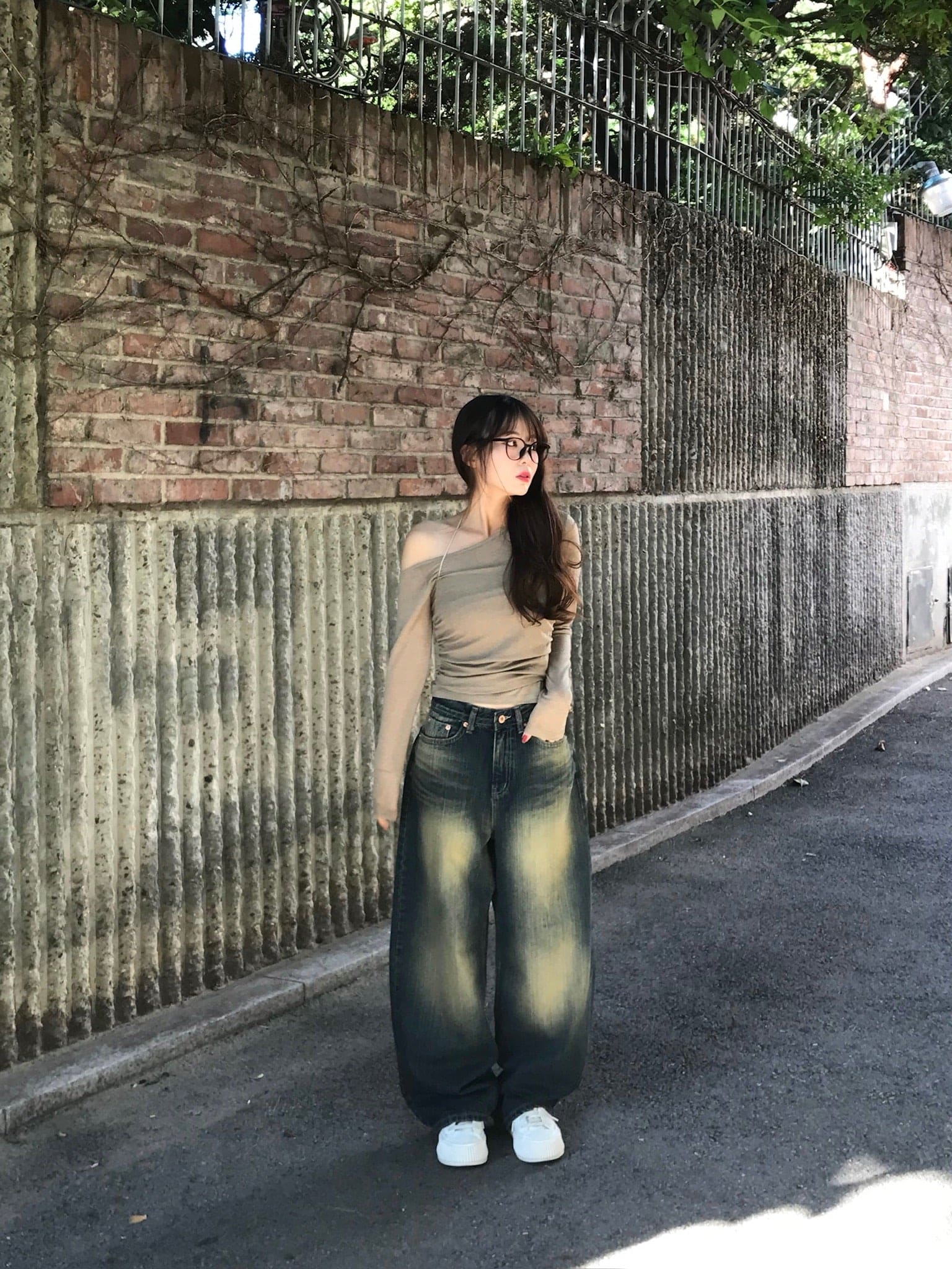 【🖤y2k vibe】Back Wide Jeans