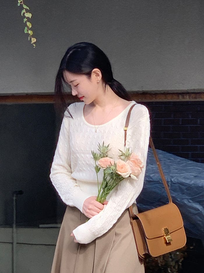 【🌷Soft】Pretzel Cable U-Neck Knit