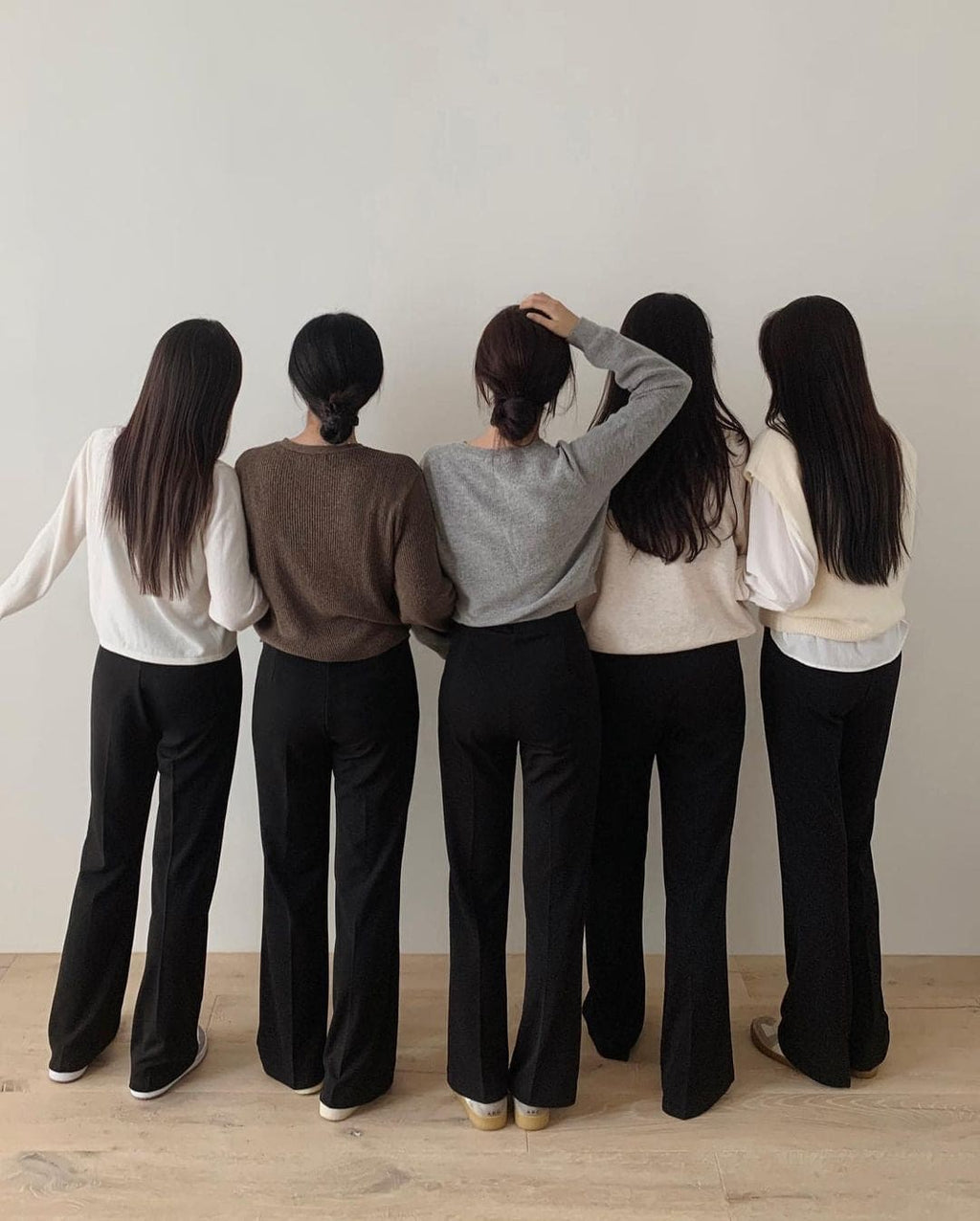 Korean website makes its own Soft Clean flared pants