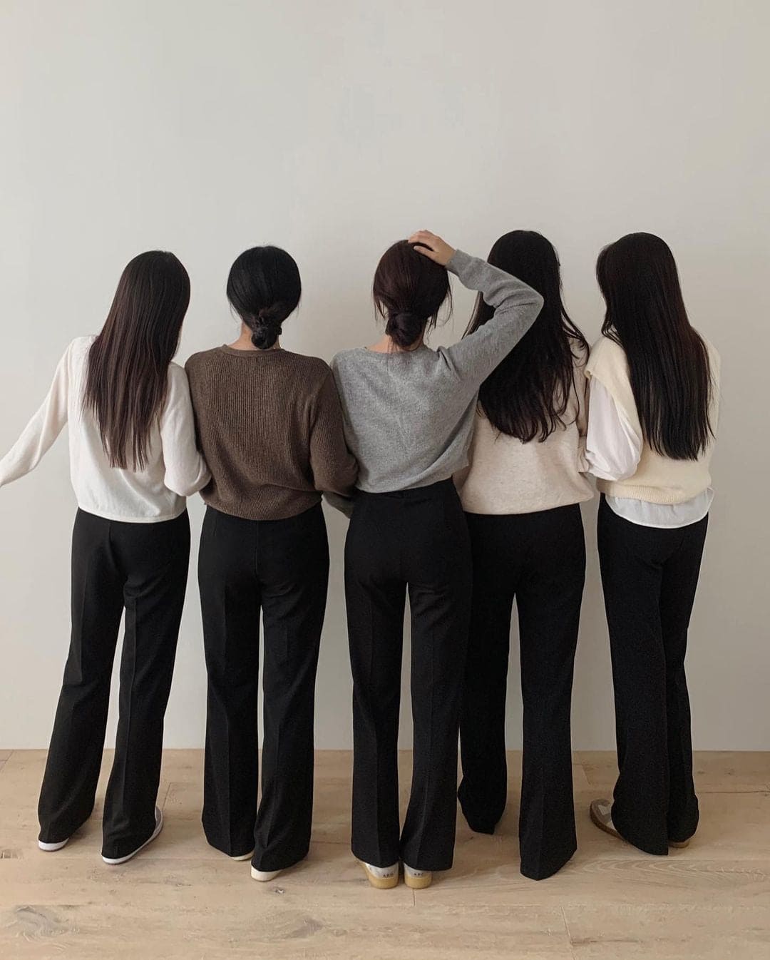 Korean website makes its own Soft Clean flared pants