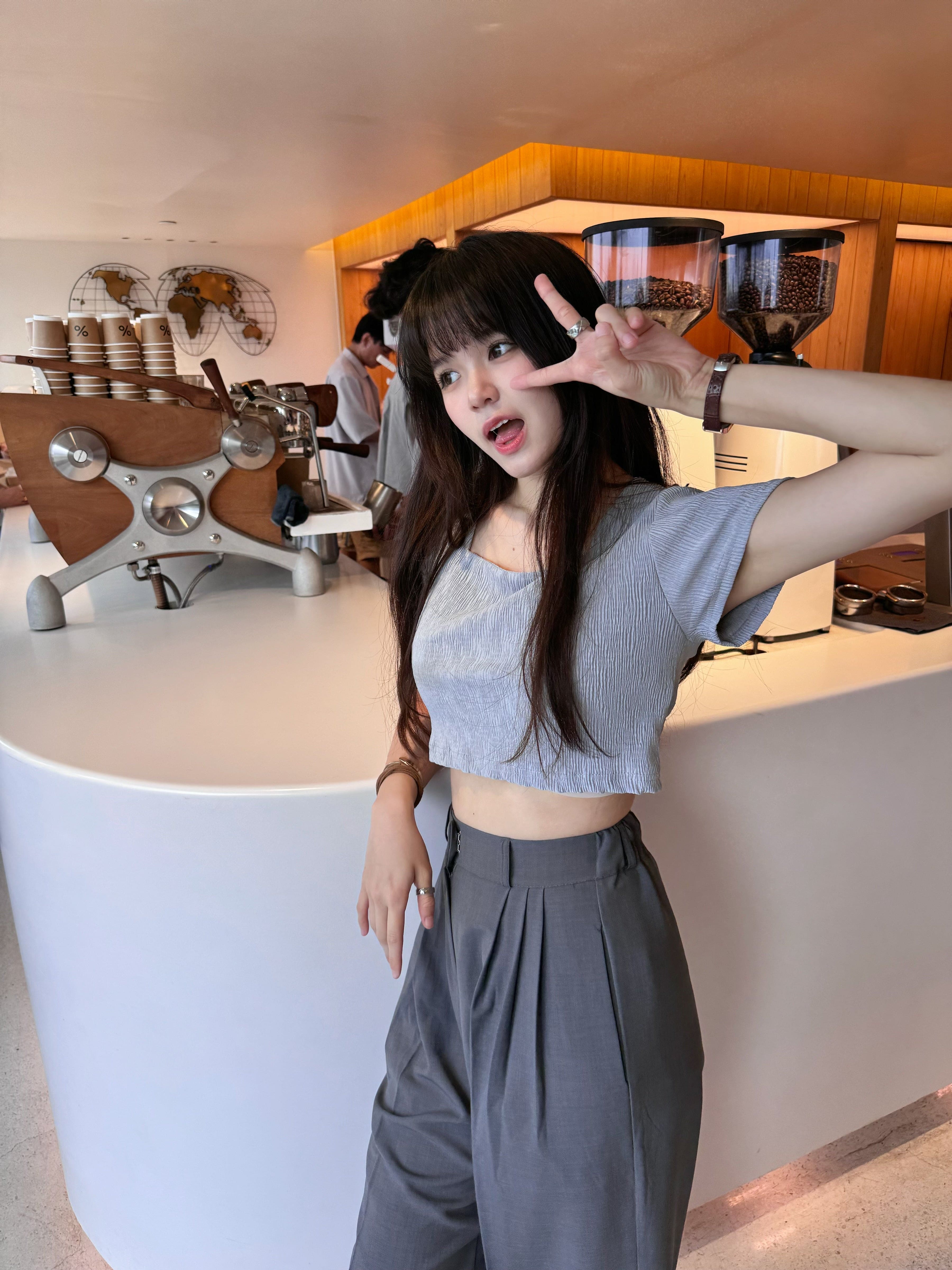 New gray-blue color! Wrinkle Crop Top 