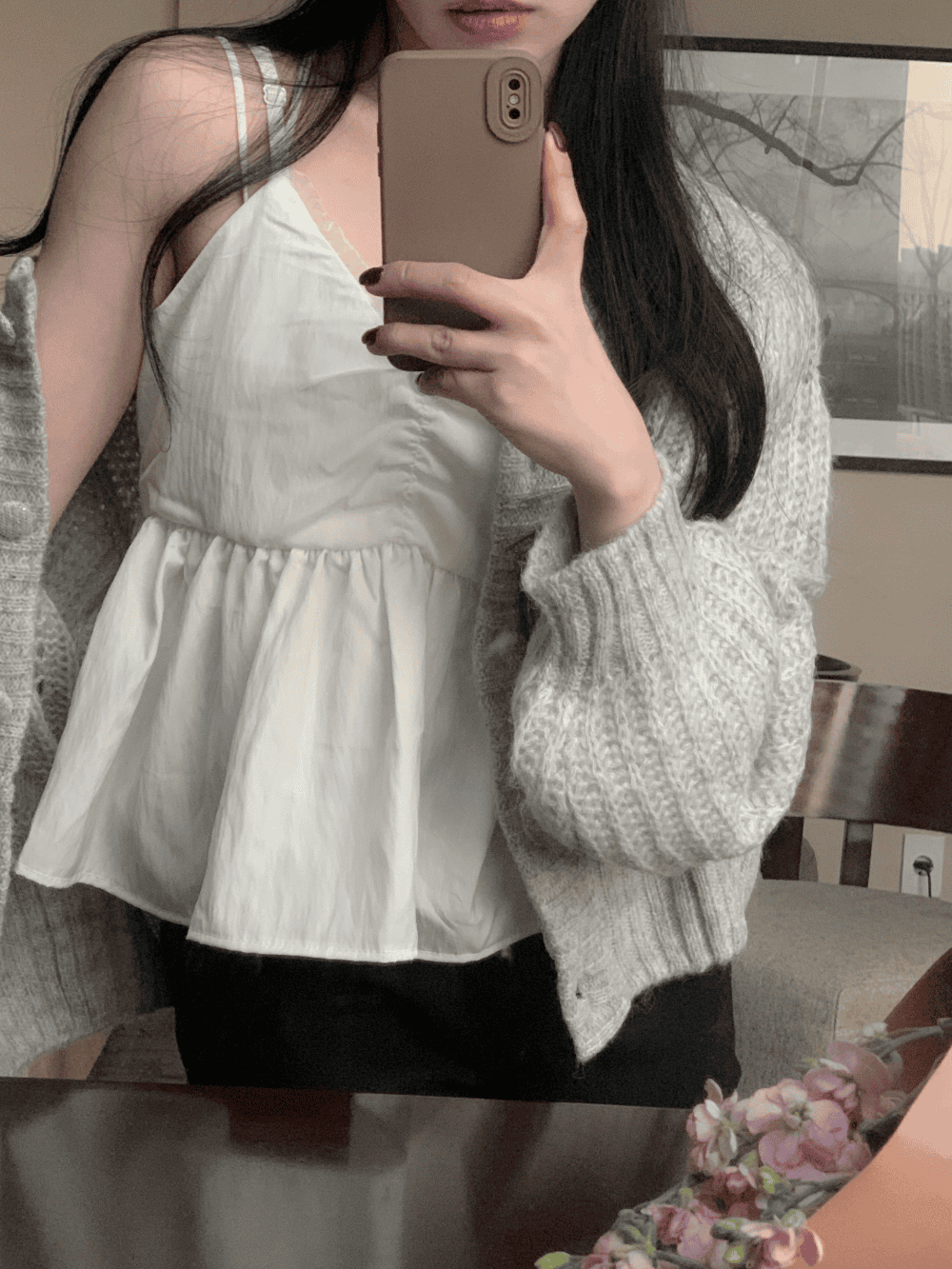 Milky Sleeveless (Sweet Petals) 