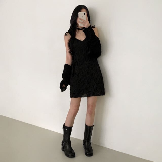 【Sweet and Girlish】Ruffled Dress Set