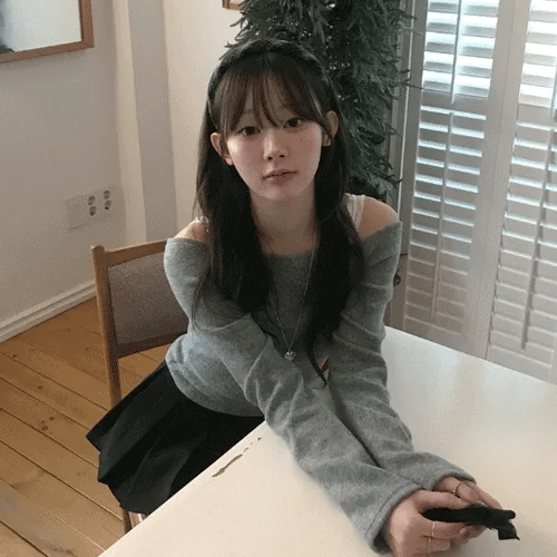 Snow Off Shoulder Top 