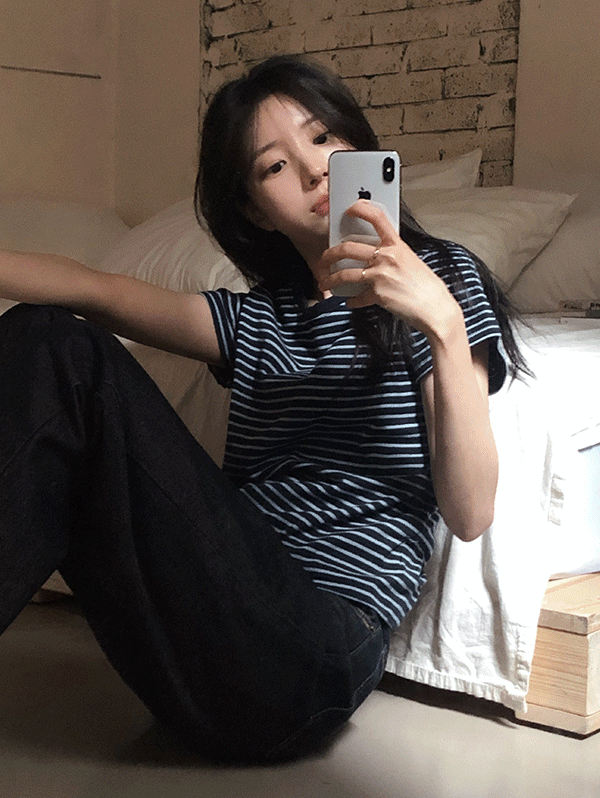 [Comfortable and Relaxed] Daily Stripe Tee