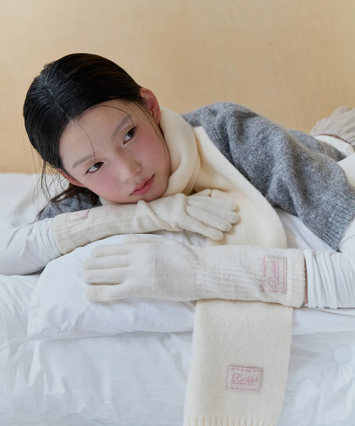 Rockfish FLUFFY SCARF