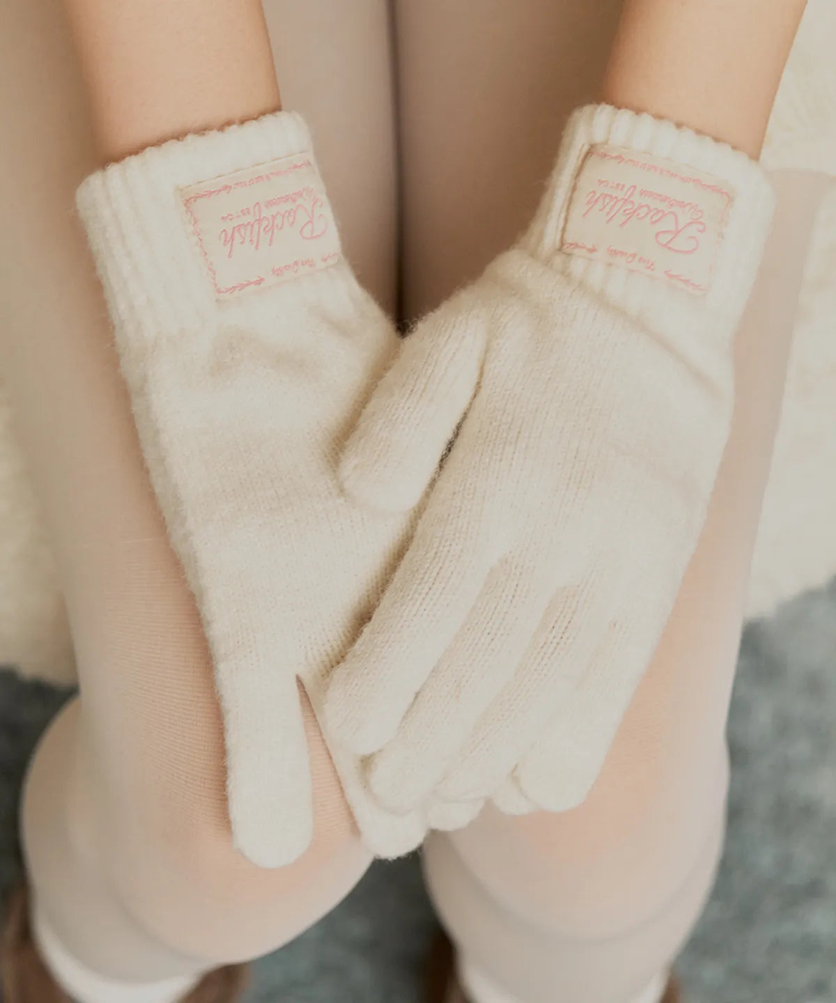 Rockfish FLUFFY SHORT GLOVES