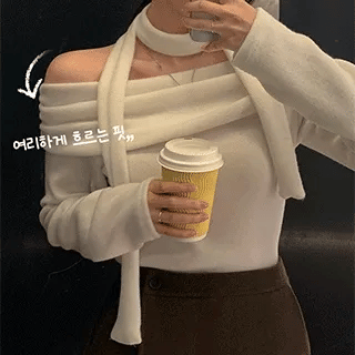 Breezy Off Shoulder Scarf Set 