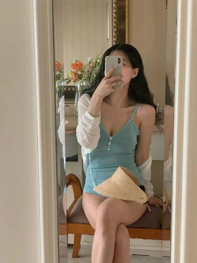[Bestseller Returns!] Button Monokini 