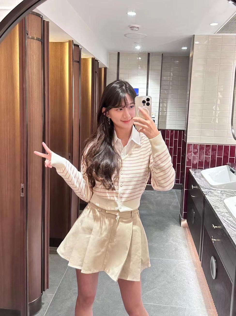 Y2K High-Waisted Single-Button Mini Skirt