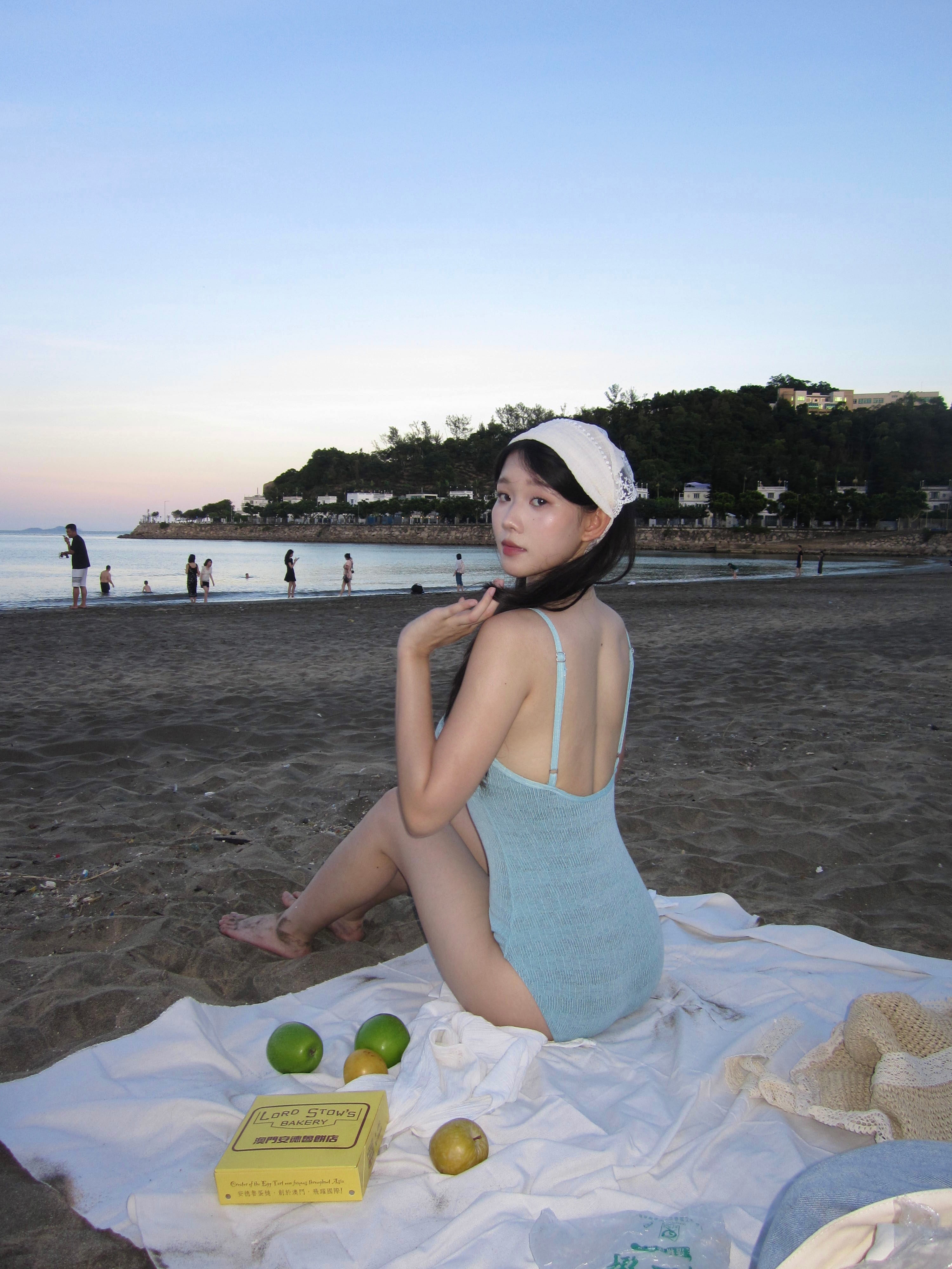 [Bestseller Returns!] Button Monokini 
