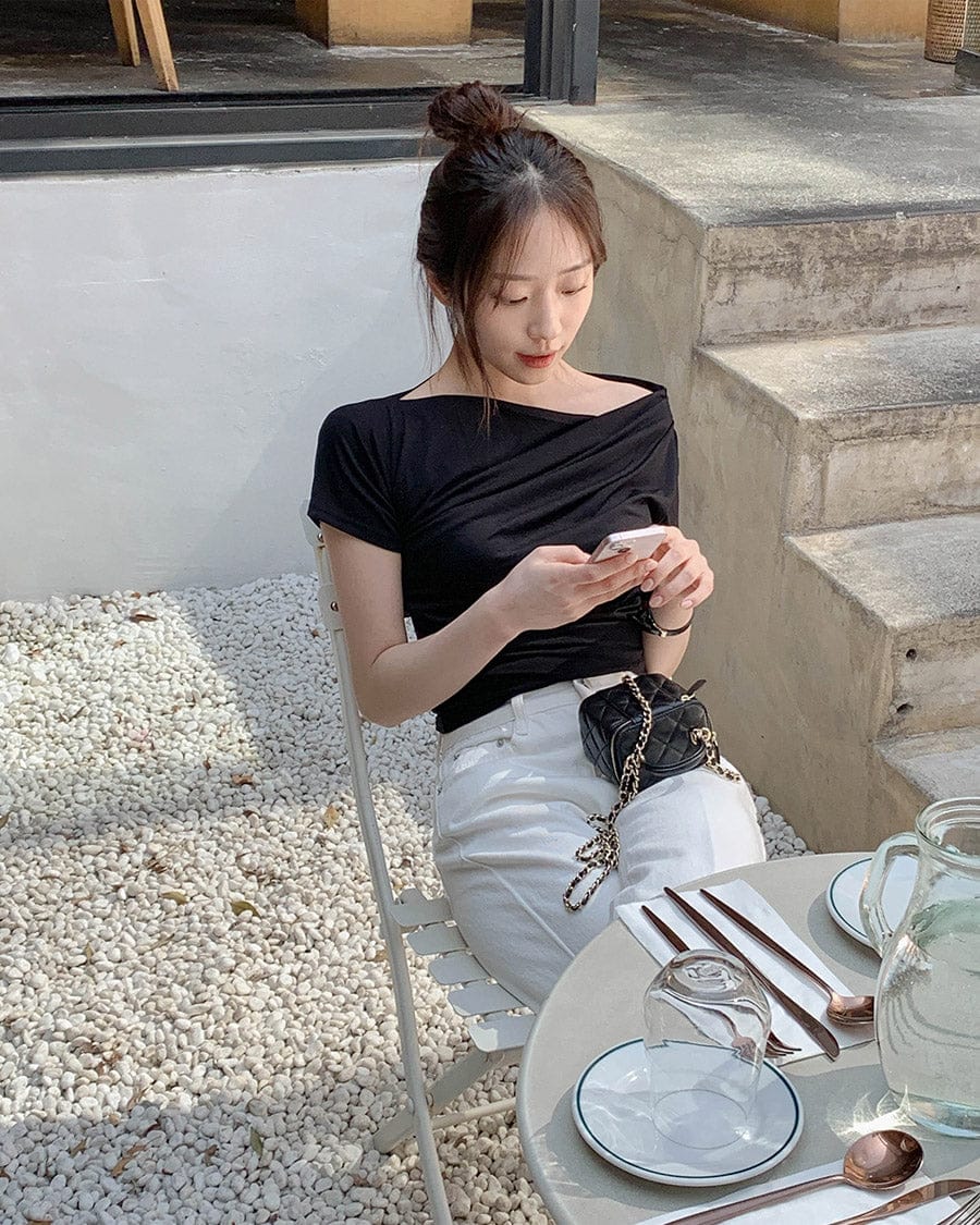 A must-have for smart casual style! Fancy Top