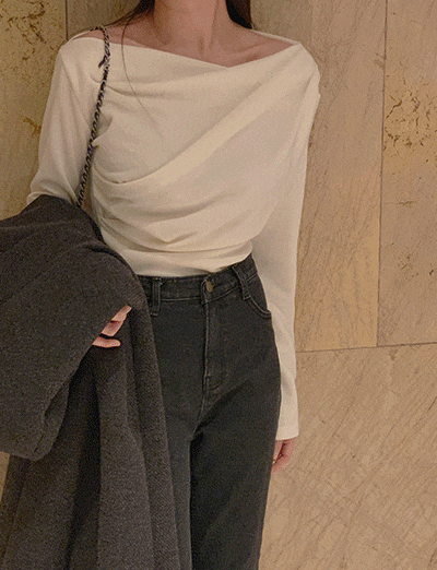 Daily Off Shoulder Top 