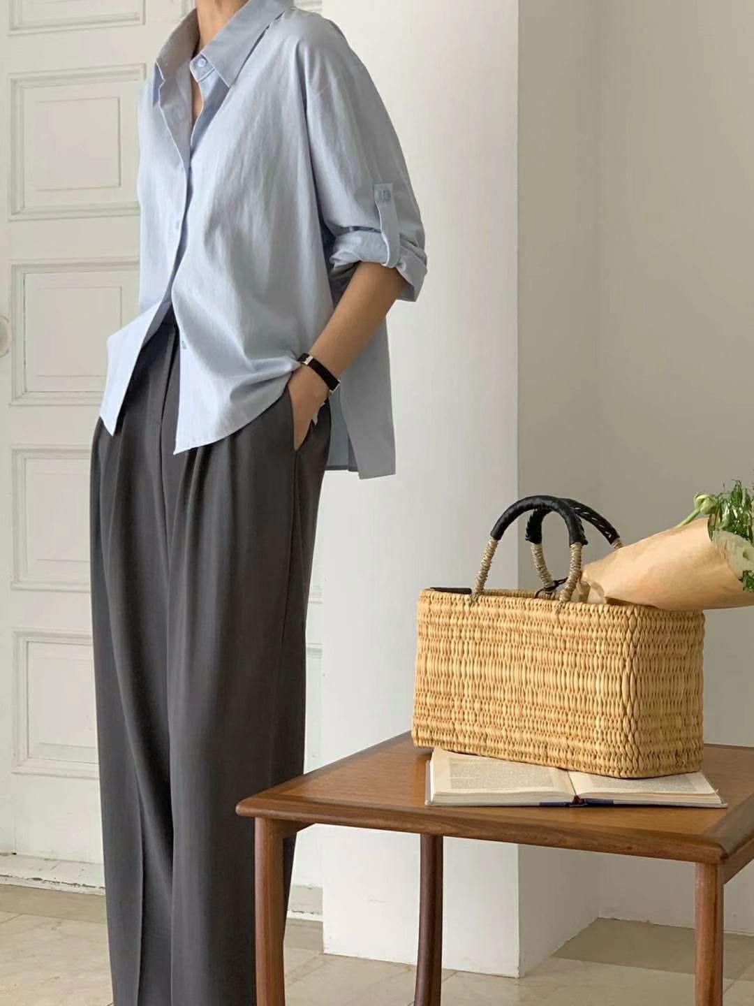 Straight-leg dress pants with a good drape, size 2.0 (can be shortened). 
